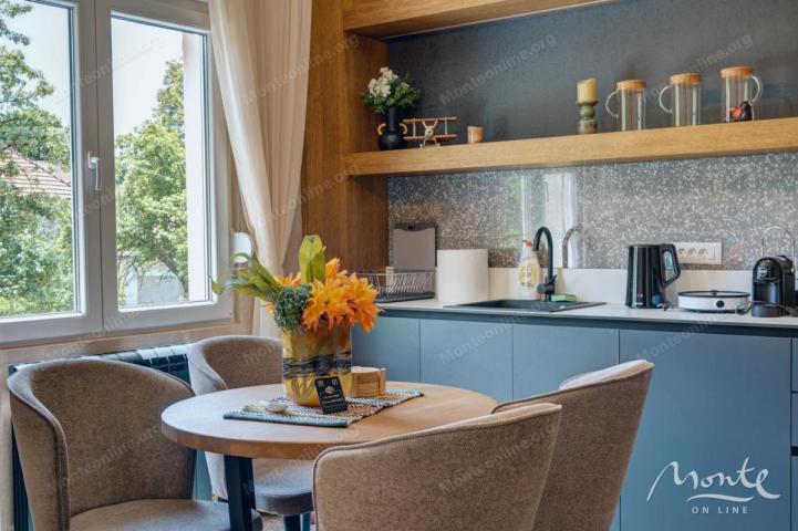 Novi apartmani u modernom kondominijumskom hotelu u centru Kolašina