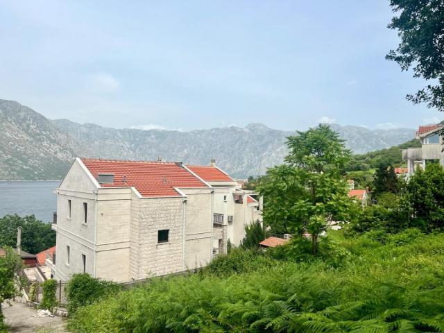 Zemljište u Stolivu s pogledom na more