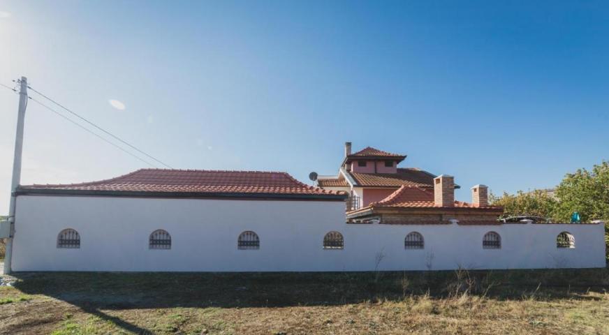 Ugodna kuća u živopisnom naselju Donji Kokoti, Podgorica
