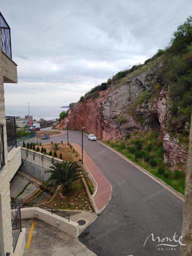 Jednosoban stan u HEC Residence, Pržno