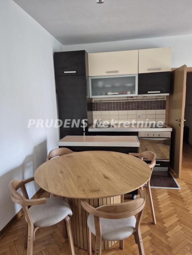 Fotografija stana 7 od 28