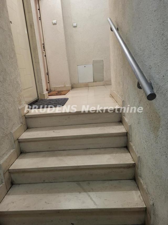 Fotografija stana 25 od 28
