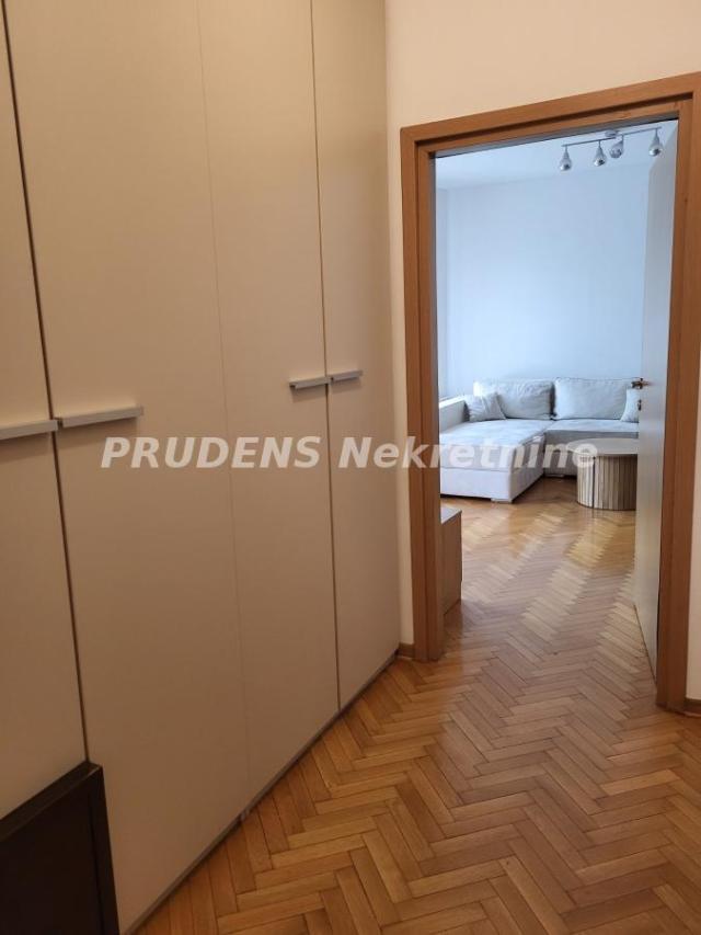 Fotografija stana 9 od 28