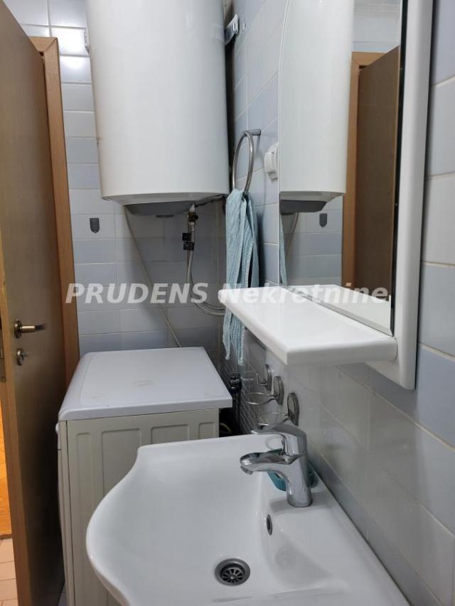 Fotografija stana 19 od 28