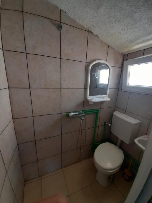 Crna Gora, Bar, Sutomore, 210m2- 8 apartmana
