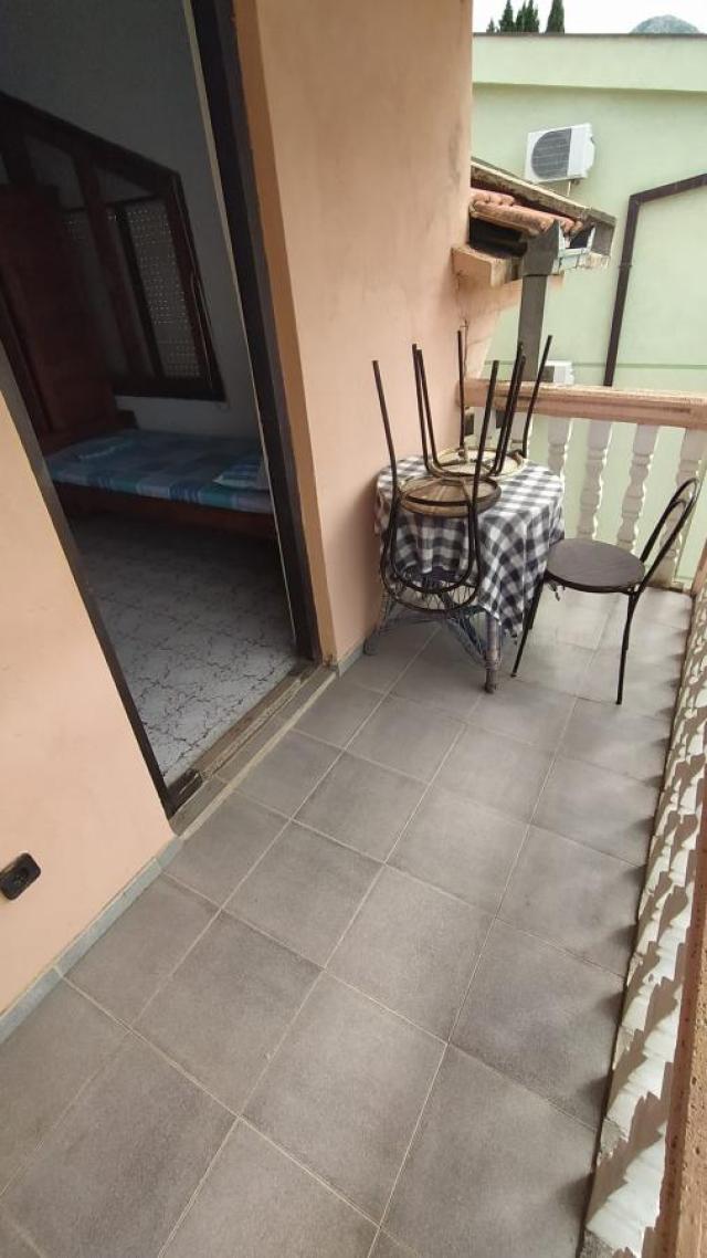Crna Gora, Bar, Sutomore, 210m2- 8 apartmana