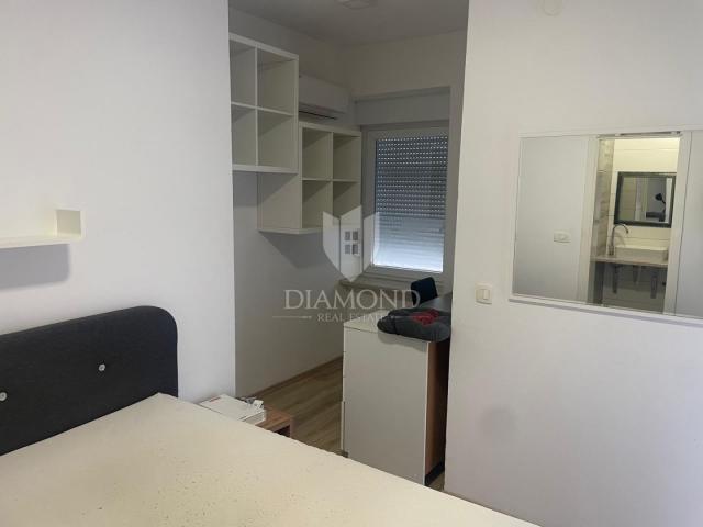 Etaže kuće sa studio apartmanima na odličnoj lokaciji u centru Pule!