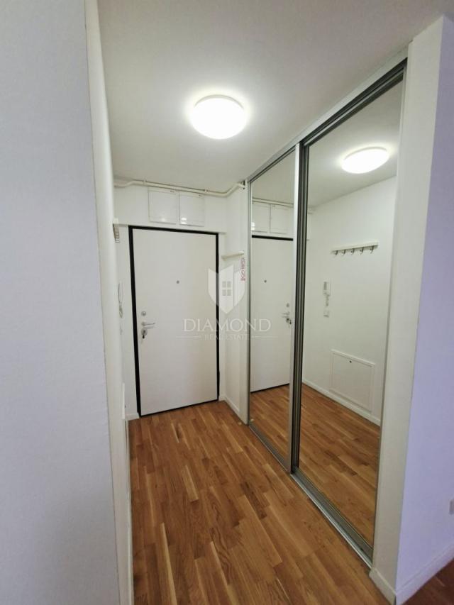Iznajmljuje se 3soban stan, 56m² - Špansko+garaža