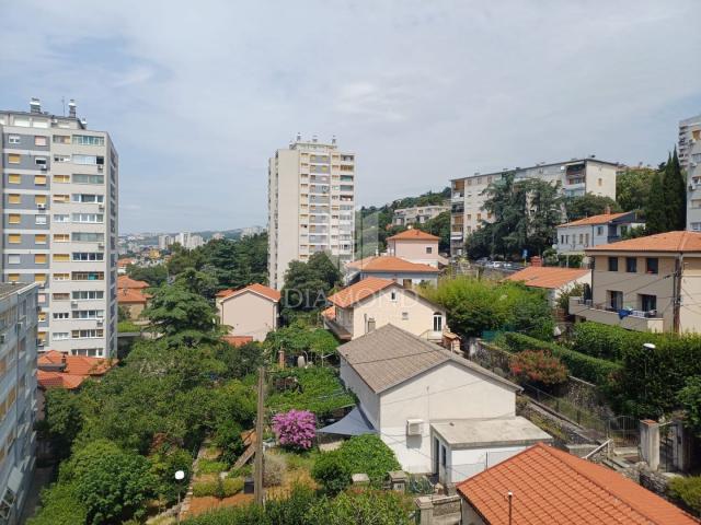 RIJEKA, KRIMEJA - 2S + DB S POGLEDOM NA MORE