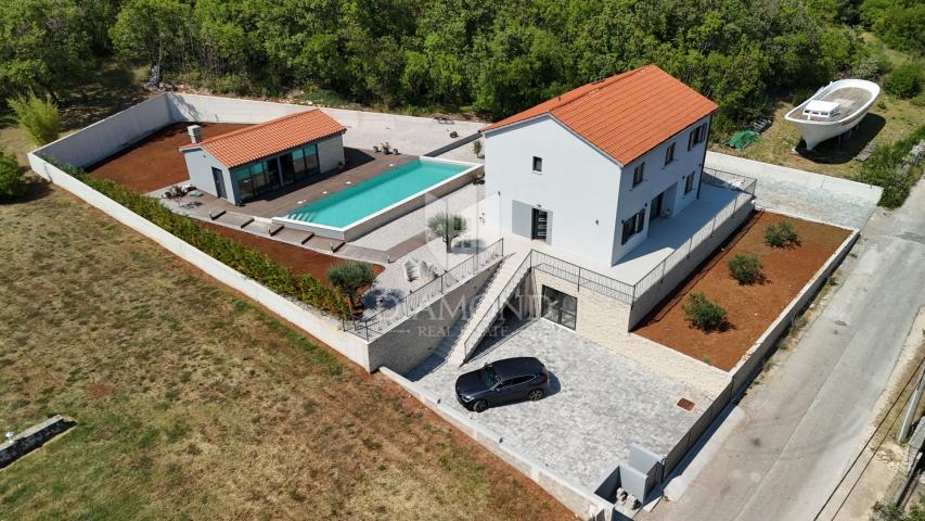 Labin, Ripenda, villa s wellnesom