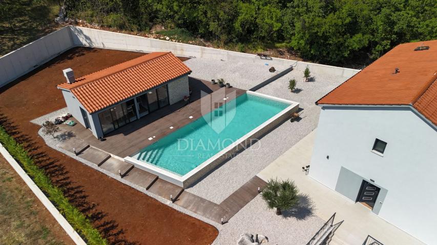 Labin, Ripenda, villa s wellnesom
