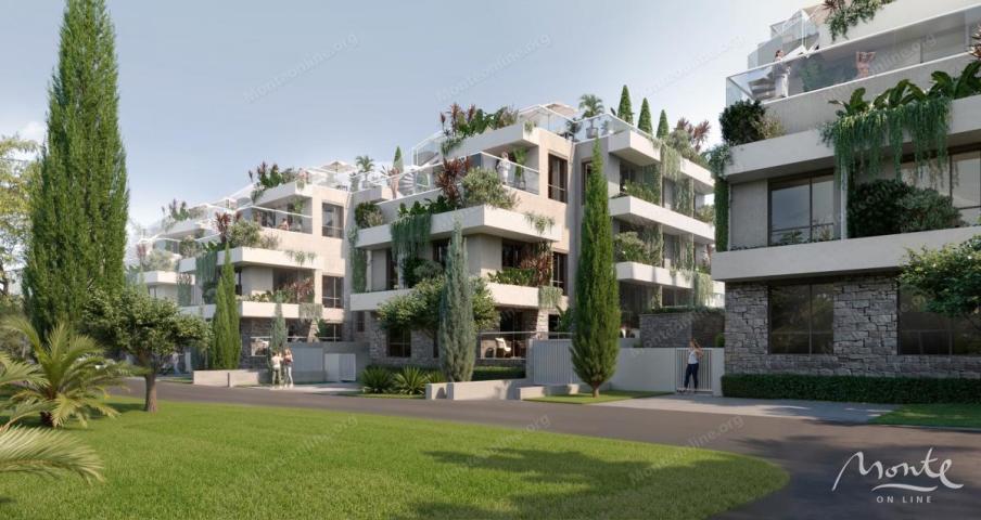 Moderni apartmani uz more u centru Tivta