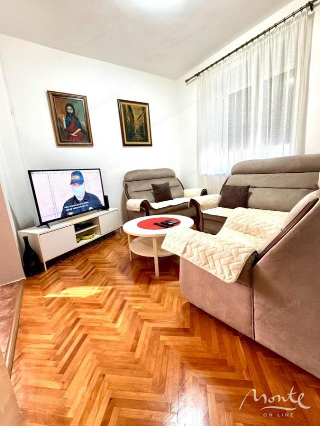 Ugodna kuća u mirnom kraju blizu centra Podgorice