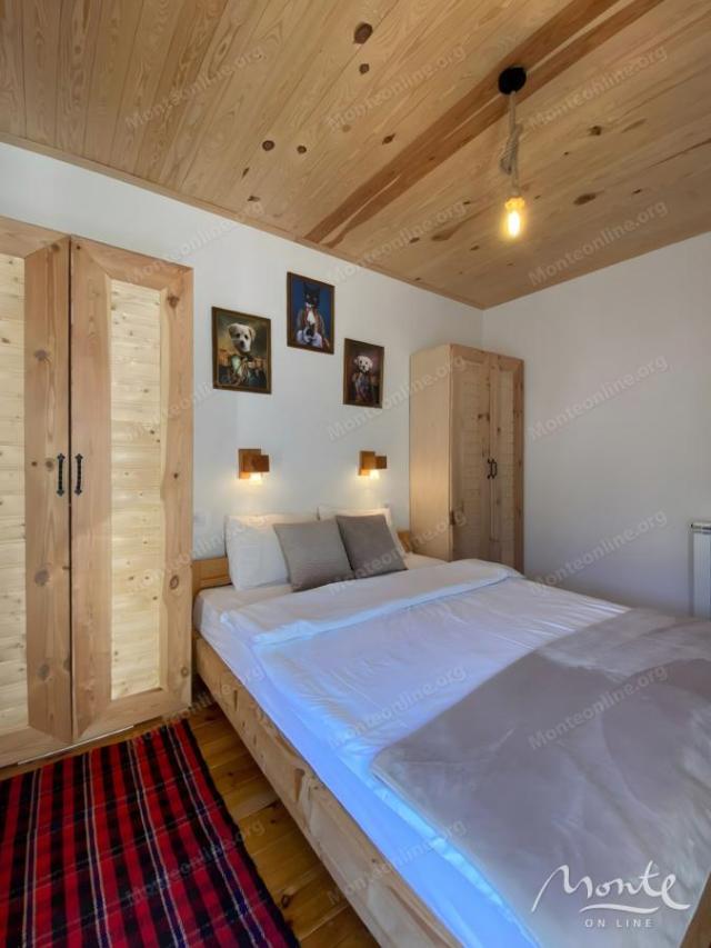 Funkcionalni mini-hotel sa 6 apartmana u blizini Kolašina