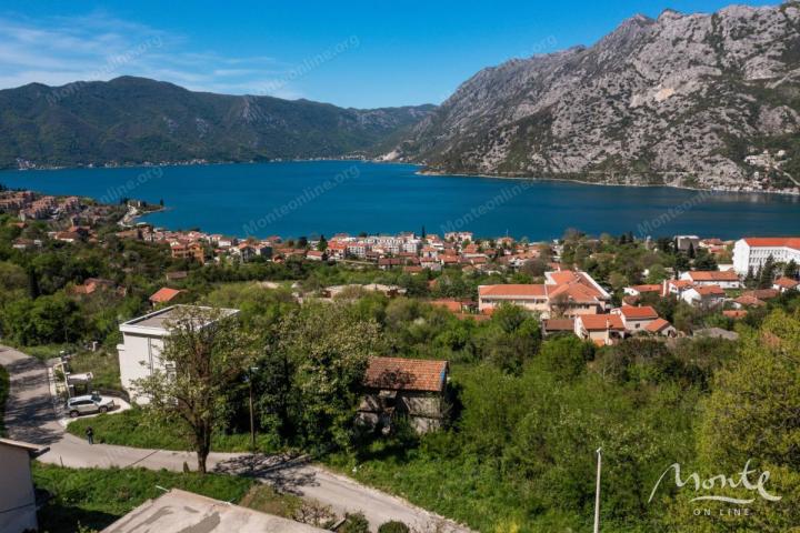 Građevinsko zemljište u Risnu, Boka Kotorska – vrhunska investicijska prilika