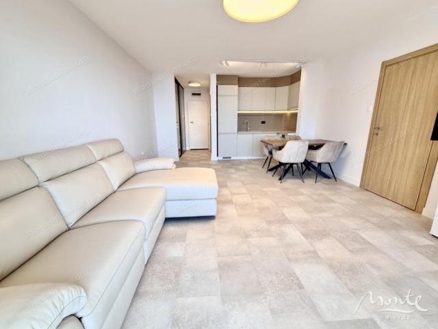 Novi jednosobni apartman na Svetom Stefanu s panoramskim pogledom na more