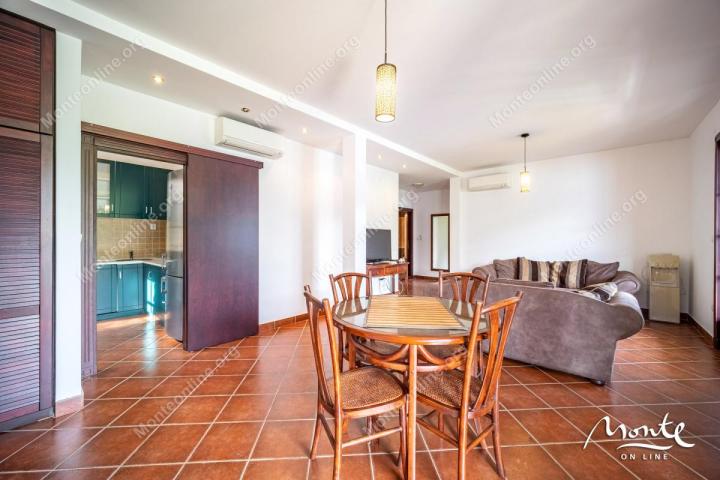 Život na obali - Apartman Sicilija u Boka Gardensu s terasom i pogledom na more