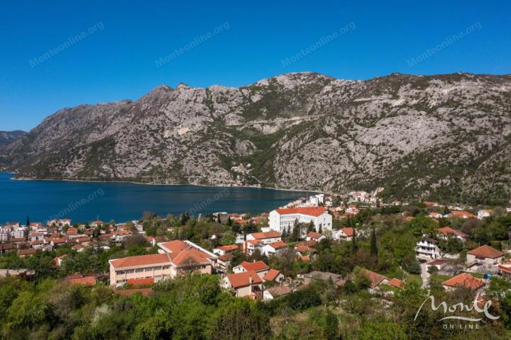 Građevinsko zemljište u Risnu, Boka Kotorska – vrhunska investicijska prilika