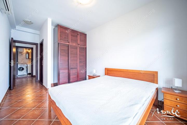 Život na obali - Apartman Sicilija u Boka Gardensu s terasom i pogledom na more