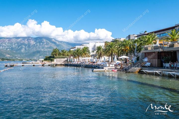 Studio apartman u prestižnom kompleksu Nikki Beach Montenegro s pogledom na Bokokotorski zaljev