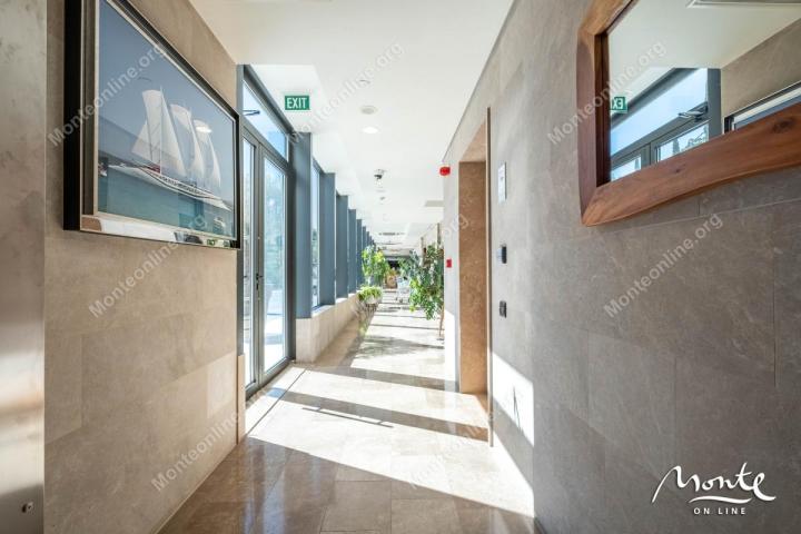 Studio apartman u prestižnom kompleksu Nikki Beach Montenegro s pogledom na Bokokotorski zaljev