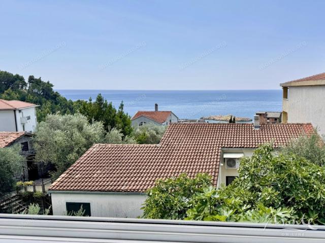 Novi jednosobni apartman na Svetom Stefanu s panoramskim pogledom na more