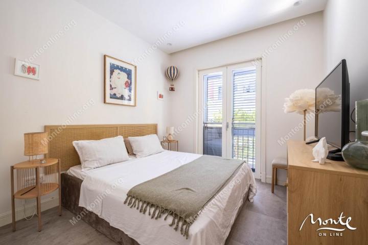 Elegantni apartman sa jednom spavaćom sobom u srcu Luštica Bay Centrale