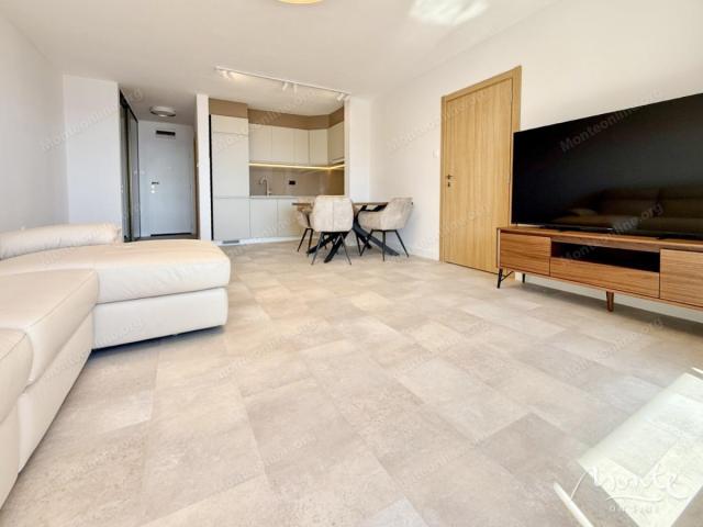 Novi jednosobni apartman na Svetom Stefanu s panoramskim pogledom na more