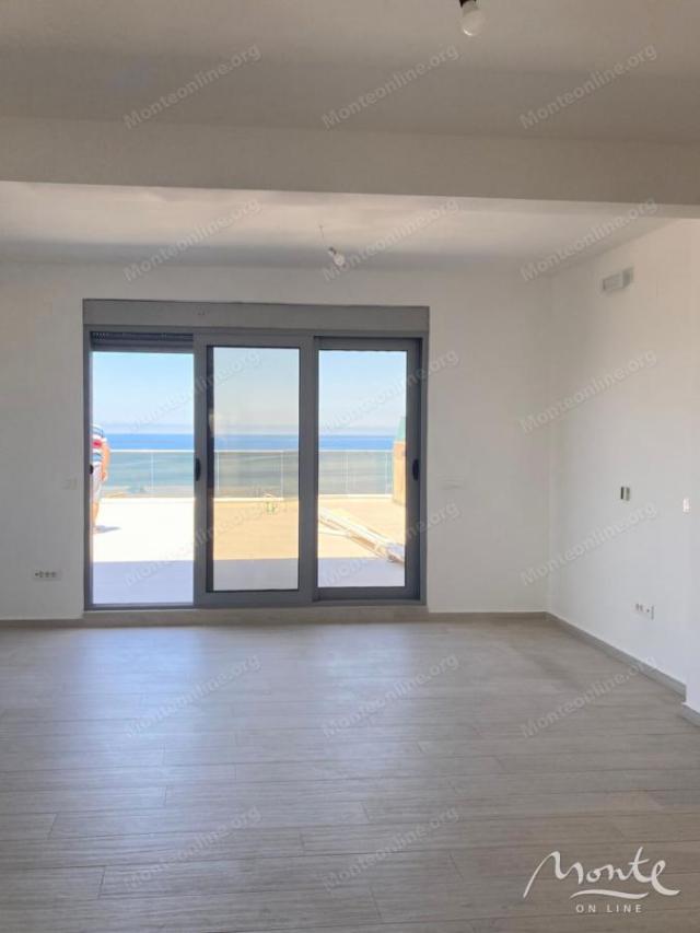 Jednosoban stan pored mora – idealno mjesto za život i investiciju!