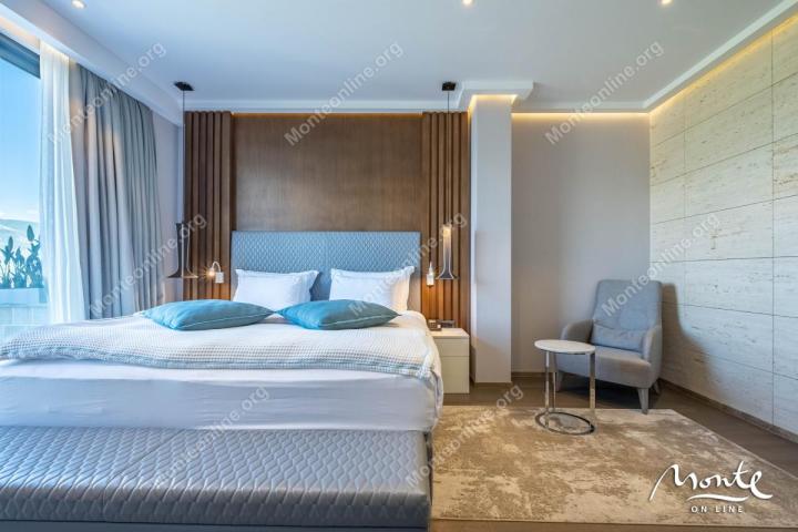 Studio apartman u prestižnom kompleksu Nikki Beach Montenegro s pogledom na Bokokotorski zaljev