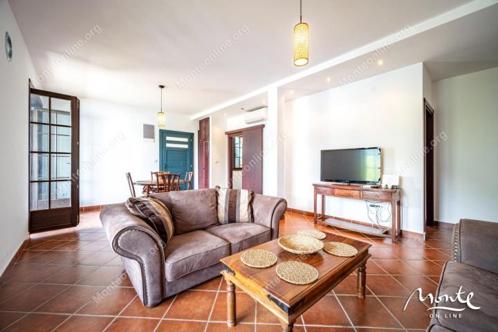 Život na obali - Apartman Sicilija u Boka Gardensu s terasom i pogledom na more