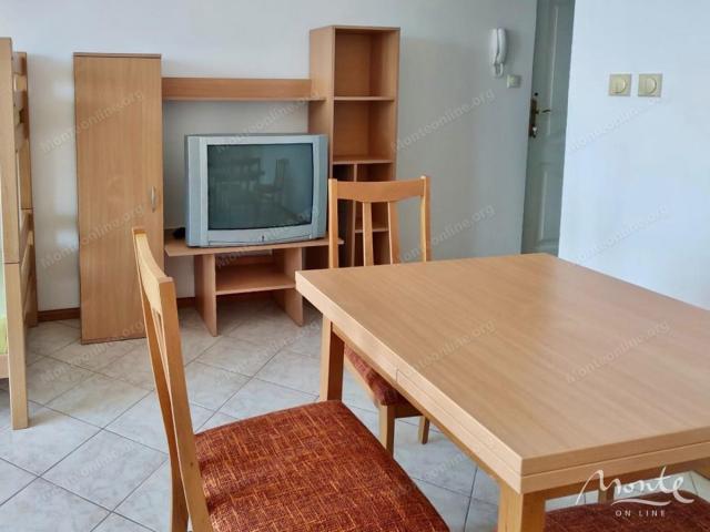 Udoban studio apartman u mirnom dijelu Petrovca