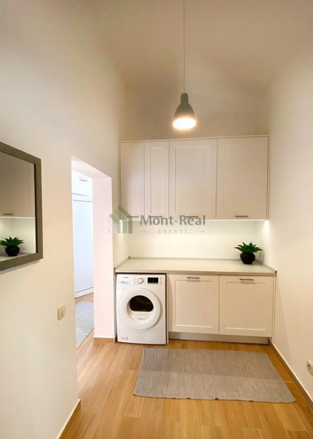 Izdaje se trosoban penthaus, Petrovac IS254BD