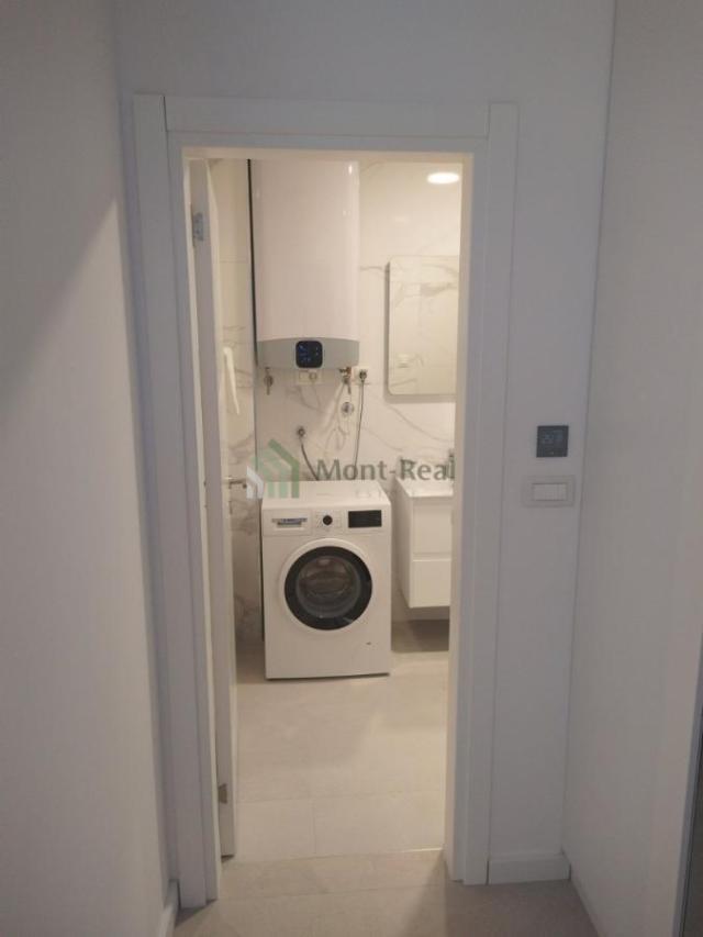 Garsonjera u kondo hotelu – Centar Budve