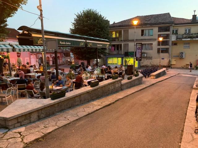 Prodaja konobe u kamenom mediteranskom stilu – Risan, Kotor