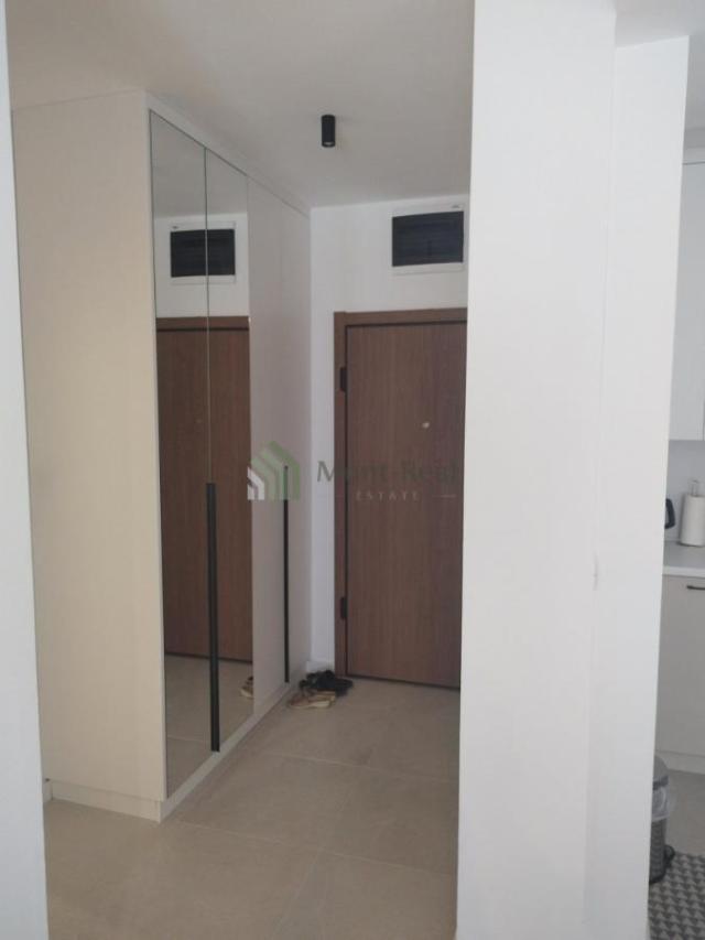 Garsonjera u kondo hotelu – Centar Budve
