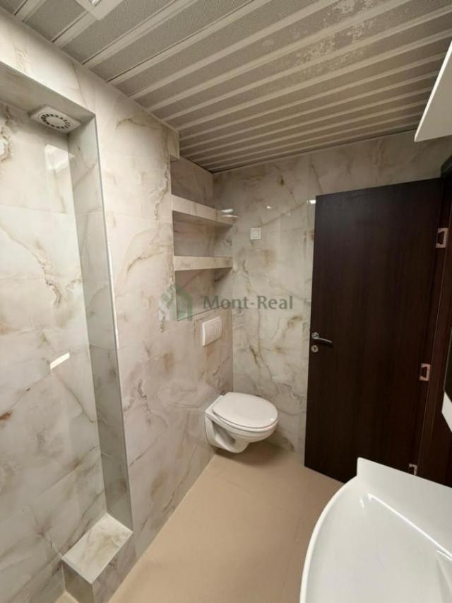 Prodaje se prostran duplex stan – Dubovica, Budva S292BD
