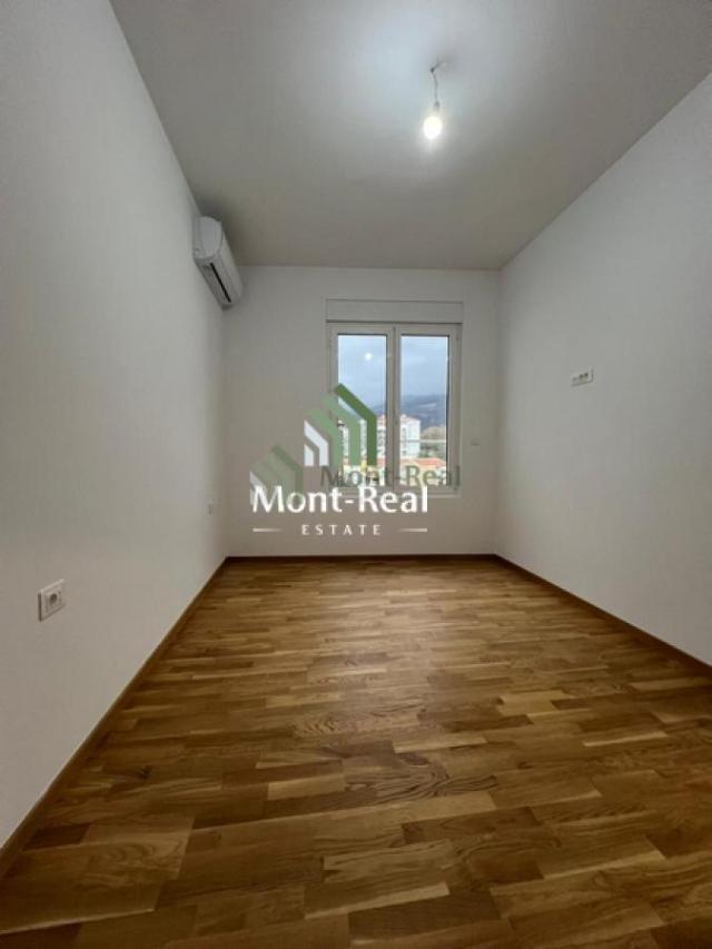Dvosoban stan u novogradnji, 200 m od mora – Bečići