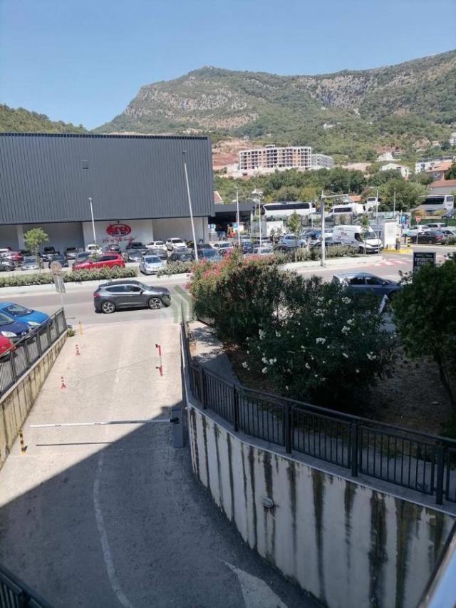 Stan od 60m² preko puta Mega Malla – Dubovica Budva, odlična lokacija i dobra investicija