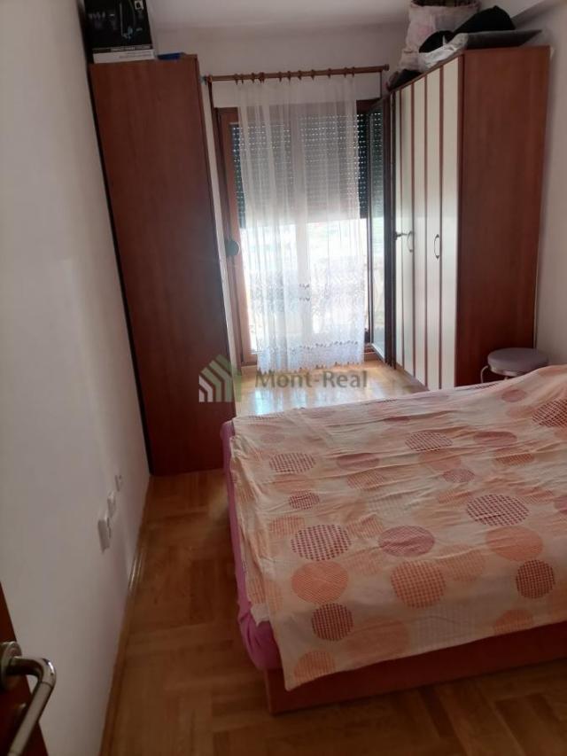 Stan od 60m² preko puta Mega Malla – Dubovica Budva, odlična lokacija i dobra investicija