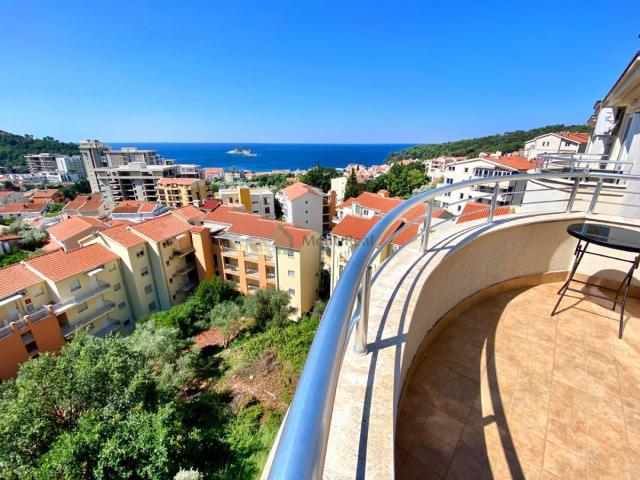 Izdaje se trosoban penthaus, Petrovac IS254BD