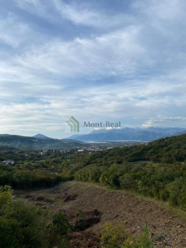 Na prodaju urbanizovan plac 506 m², Radanovići P017KO
