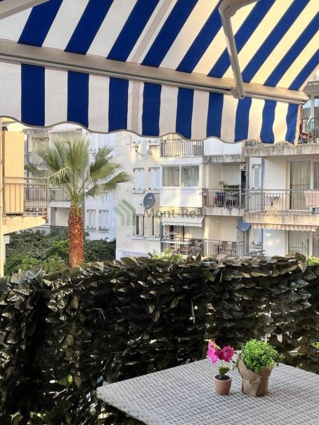 Komforan jednosoban stan nedaleko od plaže – Budva, odlična lokacija