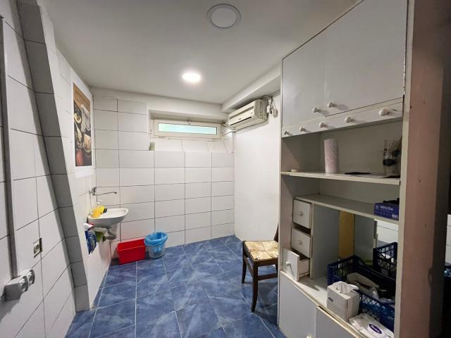 Poslovni prostor 15m2 u centru Podgorice