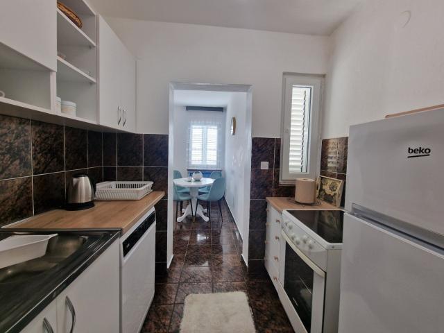 Namesten dvosoban stan, povrsine 56m2 u Becicima