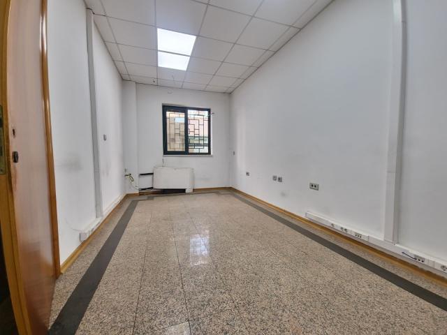 Izdavanje ekskluzivnog poslovnog prostora 500 m² u centru Podgorice