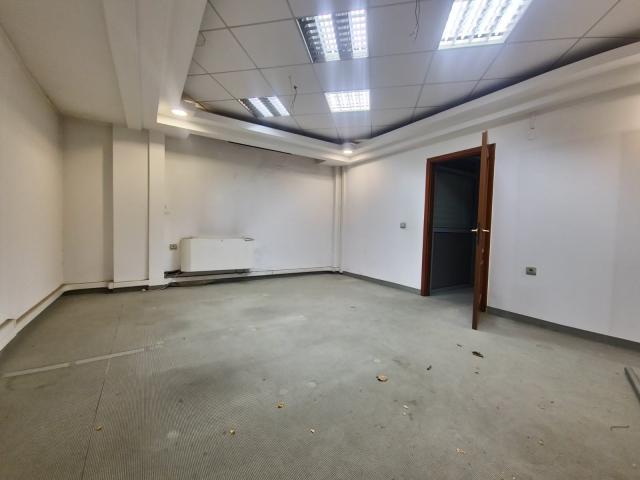 Izdavanje ekskluzivnog poslovnog prostora 500 m² u centru Podgorice