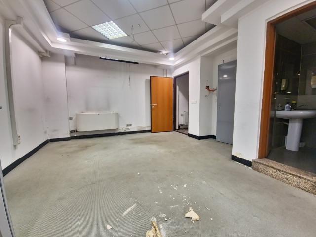 Izdavanje ekskluzivnog poslovnog prostora 500 m² u centru Podgorice