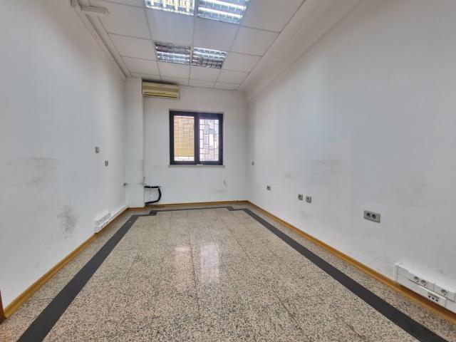Prodaja ekskluzivnog poslovnog prostora 500 m² u centru Podgorice
