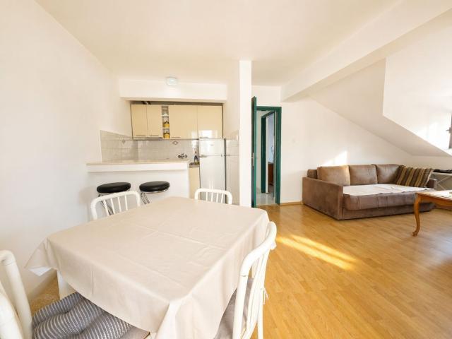 Prodaja modernog jednosobnog stana 44 m² u Budvi, Bulevar – odlična lokacija blizu mora